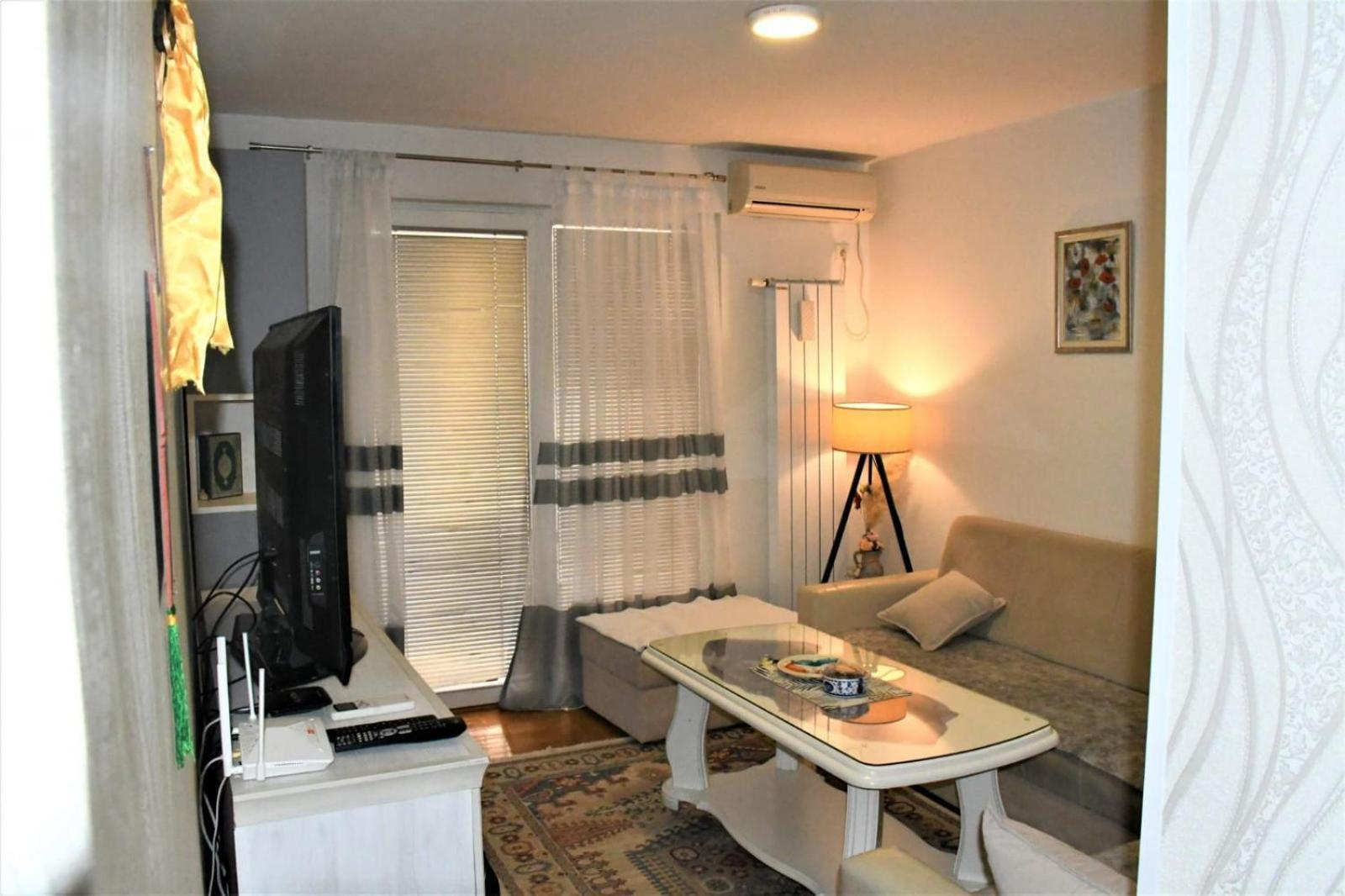 Golden Dreams H&a Apartment *